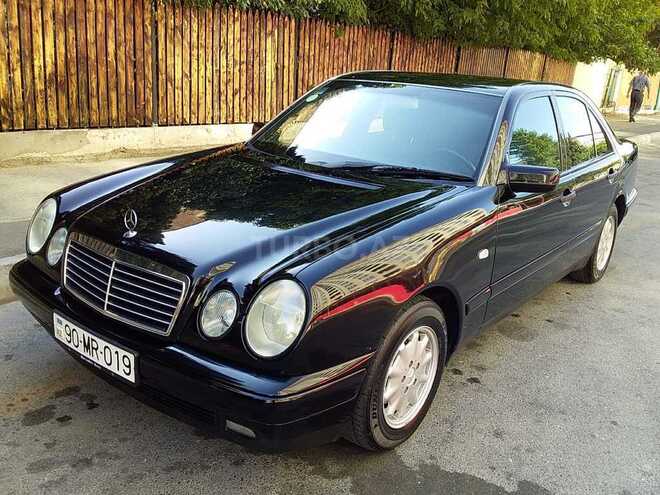 Mercedes E 200 1998, 256,000 km - 2.0 l - Bakı