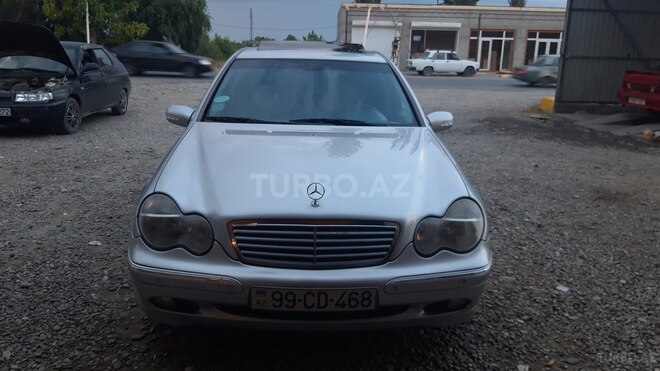 Mercedes C 200 2001, 200,000 km - 2.0 л - Bakı