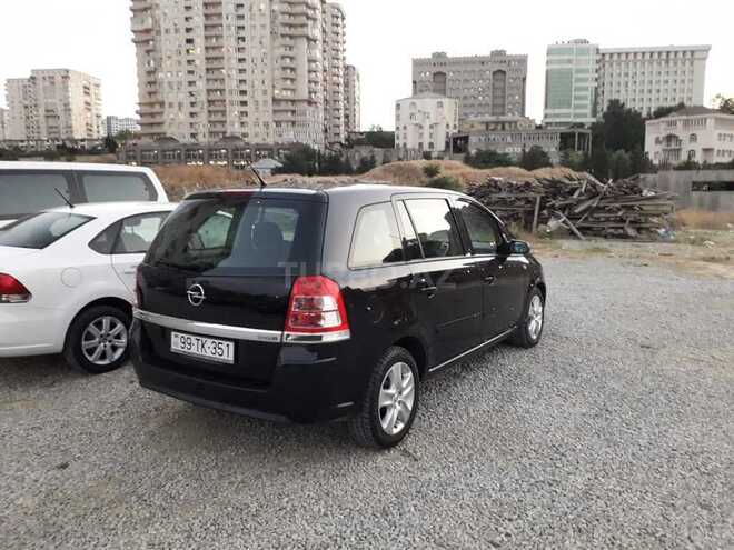 Opel Zafira 2008, 157,700 km - 1.7 l - Bakı