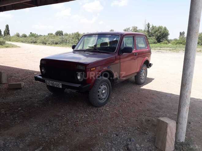 LADA (VAZ) Niva 1995, 200,000 km - 1.7 l - Neftçala