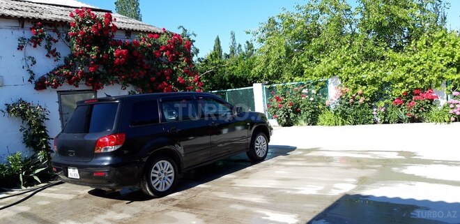 Mitsubishi Airtrek 2001, 311,000 km - 2.0 л - Şabran