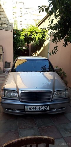 Mercedes C 220 2000, 498,000 km - 2.2 l - Bakı