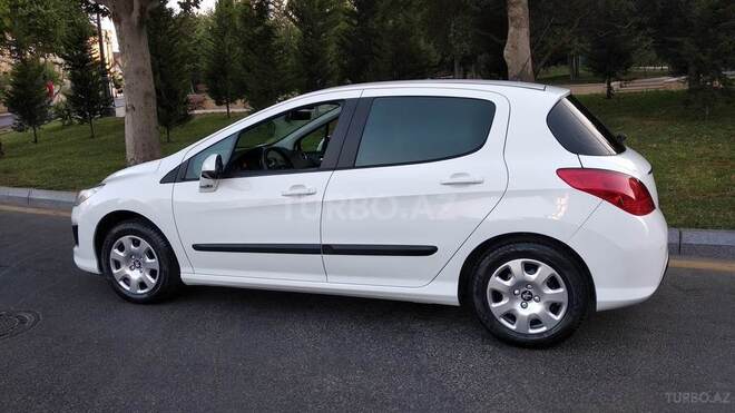 Peugeot 308 2013, 90,000 km - 1.6 l - Bakı