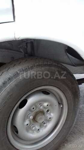 Mercedes 208 D 1995, 3,658,742 km - 2.3 l - Yevlax