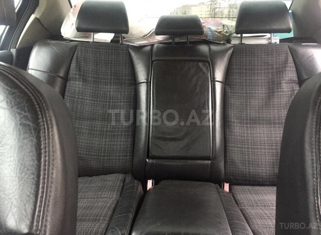 Peugeot 407 2004, 270,000 km - 2.0 l - Bakı