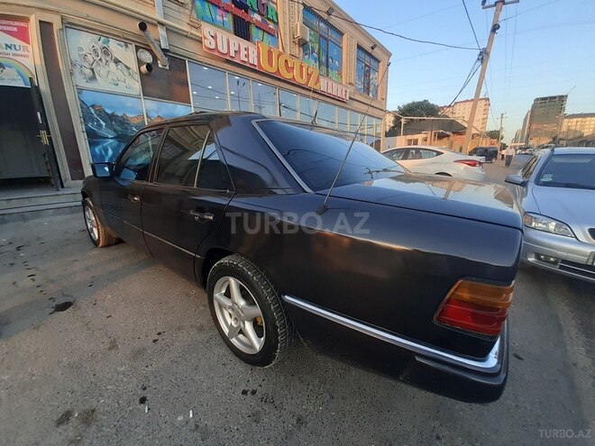 Mercedes E 230 1991, 258,695 km - 2.3 l - Bakı