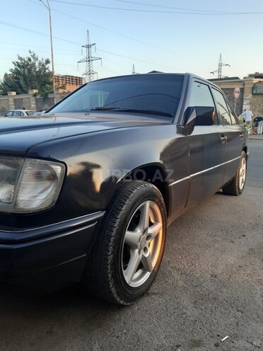Mercedes E 230 1991, 258,695 km - 2.3 l - Bakı