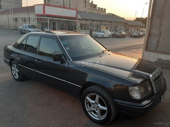 Mercedes E 230 1991, 258,695 km - 2.3 l - Bakı