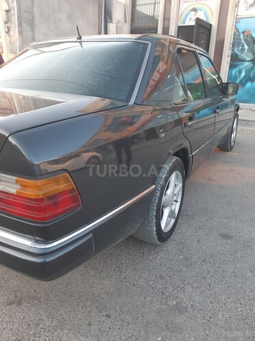 Mercedes E 230 1991, 258,695 km - 2.3 l - Bakı