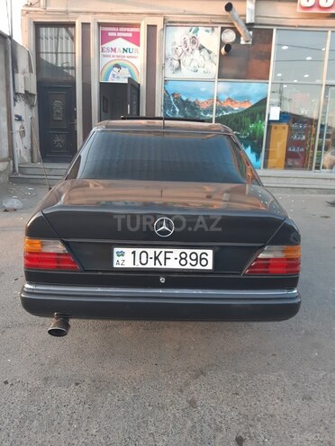 Mercedes E 230 1991, 258,695 km - 2.3 l - Bakı