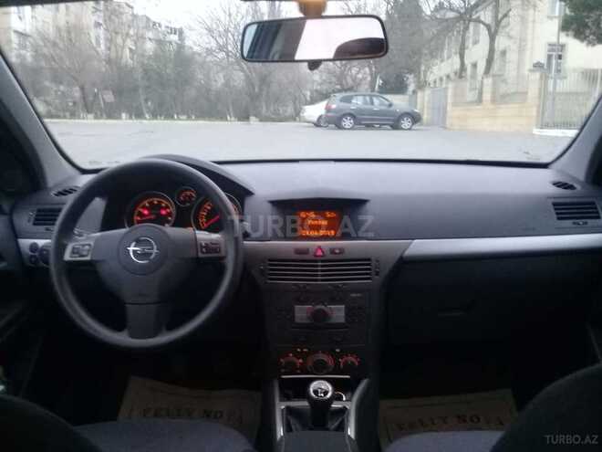 Opel Astra 2006, 225,000 km - 1.4 l - Bakı