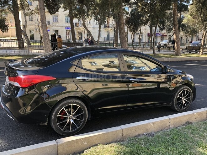 Hyundai Elantra 2013, 230,000 km - 2.0 л - Bakı
