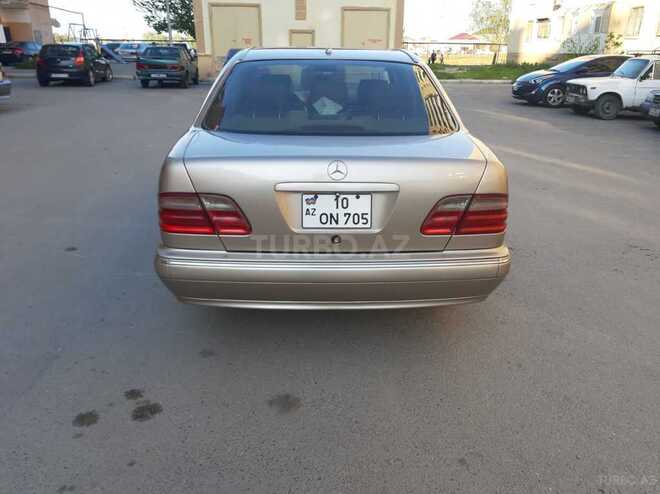Mercedes E 320 2000, 272,772 km - 3.2 l - Bakı