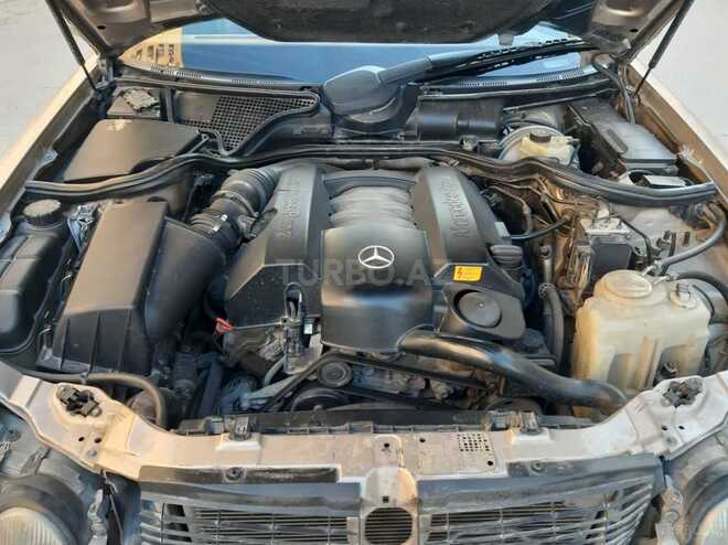 Mercedes E 320 2000, 272,772 km - 3.2 l - Bakı
