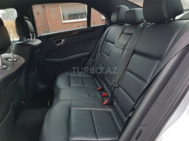 Mercedes E 220 2009, 181,000 km - 2.2 l - Bakı