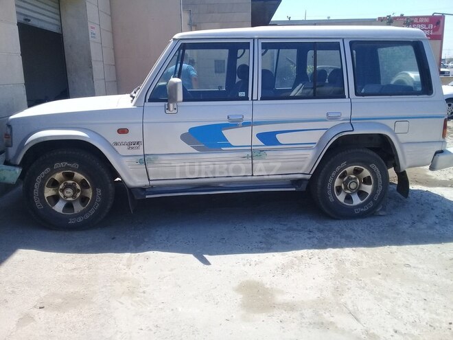 Hyundai Galloper 1997, 280,000 km - 2.5 l - Sumqayıt