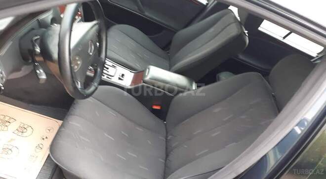 Mercedes E 200 2001, 285,500 km - 2.0 l - Gəncə