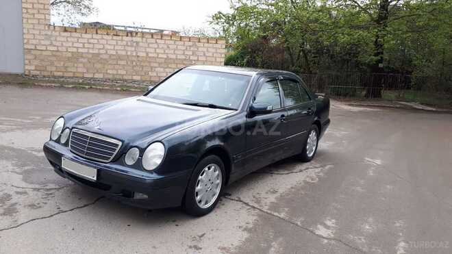 Mercedes E 200 2001, 285,500 km - 2.0 l - Gəncə