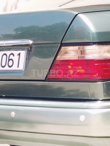 Mercedes E 220 1994, 450,000 km - 0.2 l - Bakı