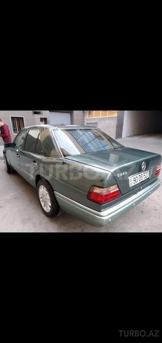 Mercedes E 220 1994, 450,000 km - 0.2 l - Bakı