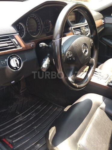 Mercedes E 220 2009, 204,500 km - 2.2 l - Bakı