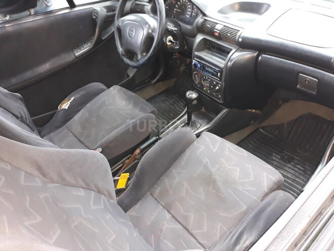 Opel Astra 1996, 250,000 km - 2.0 л - Gəncə