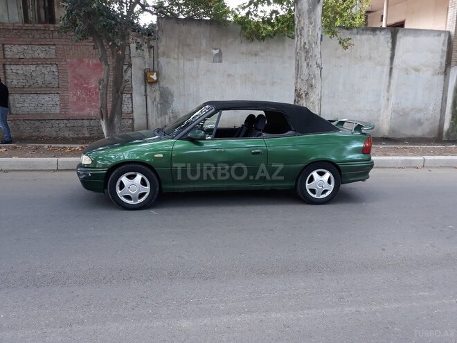 Opel Astra 1996, 250,000 km - 2.0 л - Gəncə