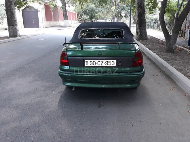 Opel Astra 1996, 250,000 km - 2.0 л - Gəncə