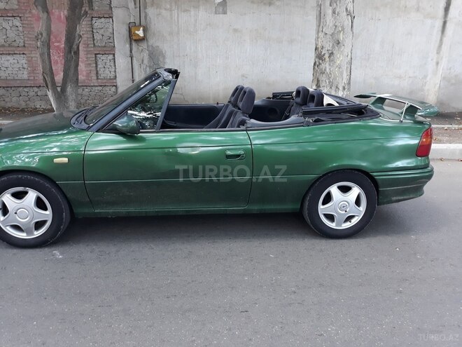 Opel Astra 1996, 250,000 km - 2.0 л - Gəncə