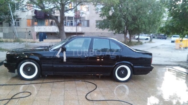 BMW 525 1994, 382,000 km - 2.5 l - Bakı