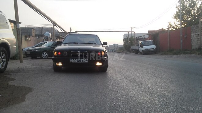 BMW 525 1994, 382,000 km - 2.5 l - Bakı