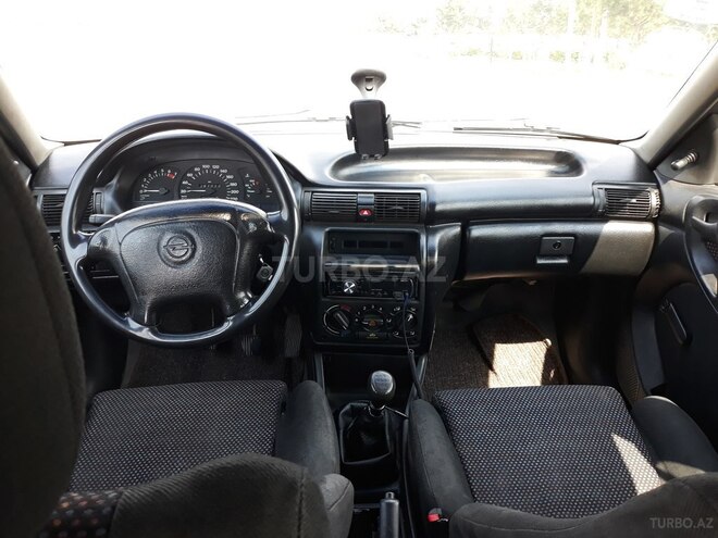 Opel Astra 1994, 353,656 km - 1.6 l - Bakı