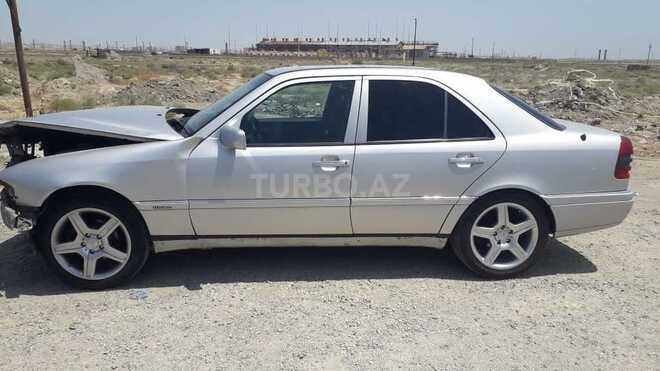 Mercedes C 200 1996, 450,000 km - 2.0 л - Bakı