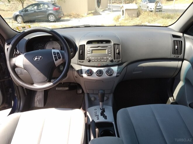 Hyundai Elantra 2009, 145,000 km - 2.0 л - Bakı