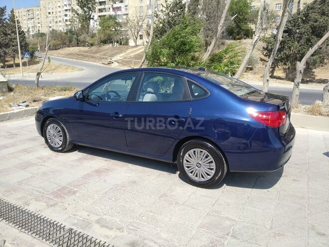 Hyundai Elantra 2009, 145,000 km - 2.0 л - Bakı