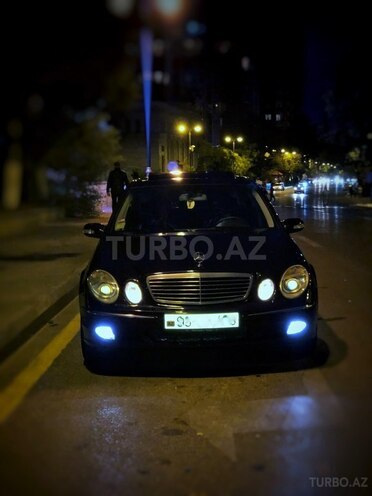 Mercedes E 240 2004, 230,000 km - 2.6 l - Bakı