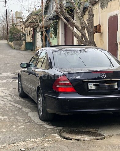 Mercedes E 240 2004, 230,000 km - 2.6 l - Bakı