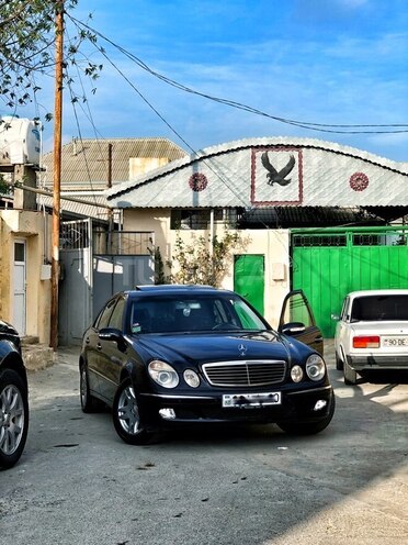 Mercedes E 240 2004, 230,000 km - 2.6 l - Bakı