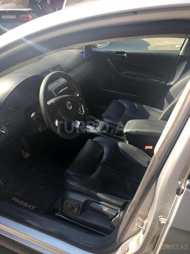 Volkswagen Passat 2006, 251,000 km - 2.0 l - Bakı