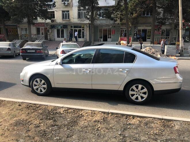Volkswagen Passat 2006, 251,000 km - 2.0 l - Bakı