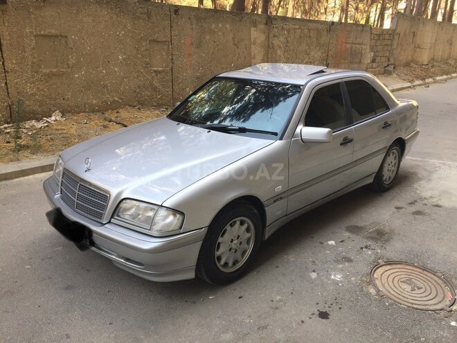 Mercedes C 180 1997, 298,468 km - 1.8 л - Bakı