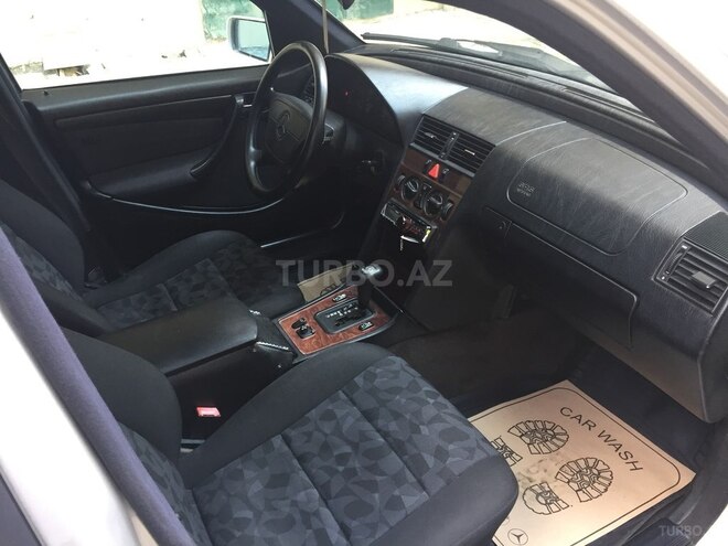 Mercedes C 180 1997, 298,468 km - 1.8 л - Bakı