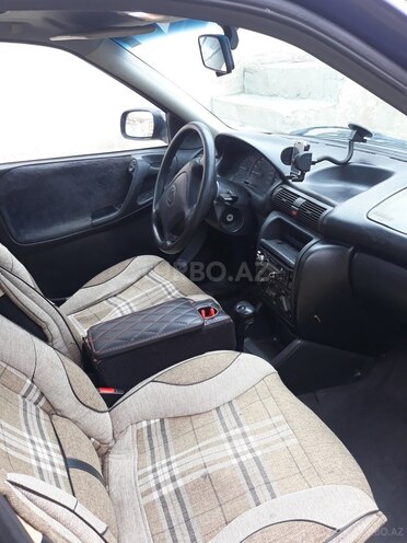 Opel Astra 1996, 450,000 km - 1.6 l - Bakı