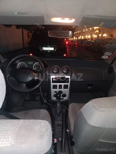 Dacia Logan 2006, 214,000 km - 1.6 l - Bakı