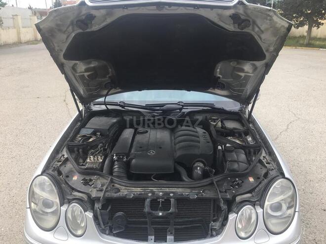 Mercedes E 220 2005, 460,000 km - 2.2 l - Bakı