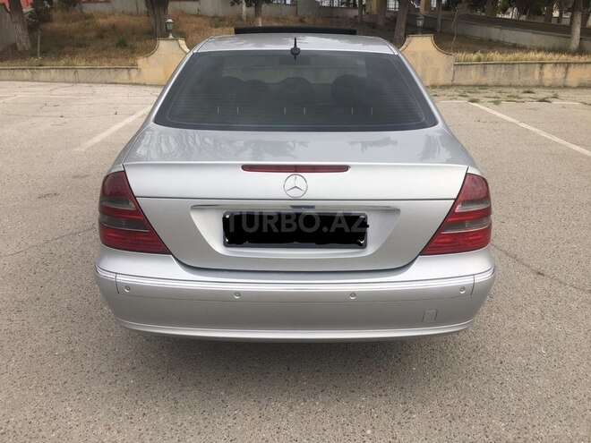 Mercedes E 220 2005, 460,000 km - 2.2 l - Bakı