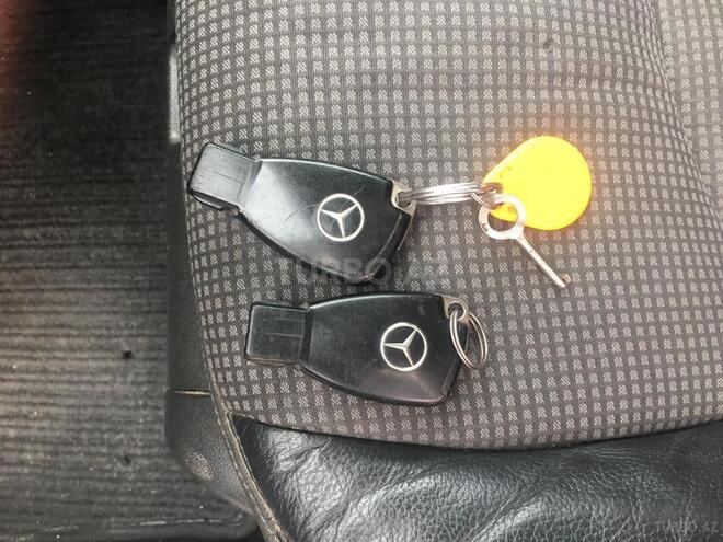 Mercedes E 220 2005, 460,000 km - 2.2 l - Bakı