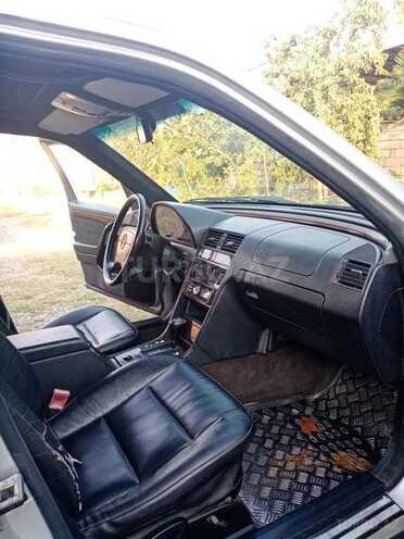 Mercedes C 180 1994, 317,000 km - 1.8 l - Saatlı
