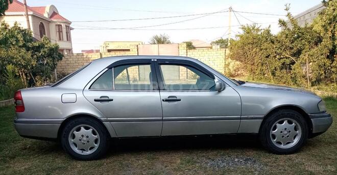 Mercedes C 180 1994, 317,000 km - 1.8 l - Saatlı