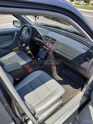 Mercedes C 200 1999, 167,000 km - 2.0 л - Bakı